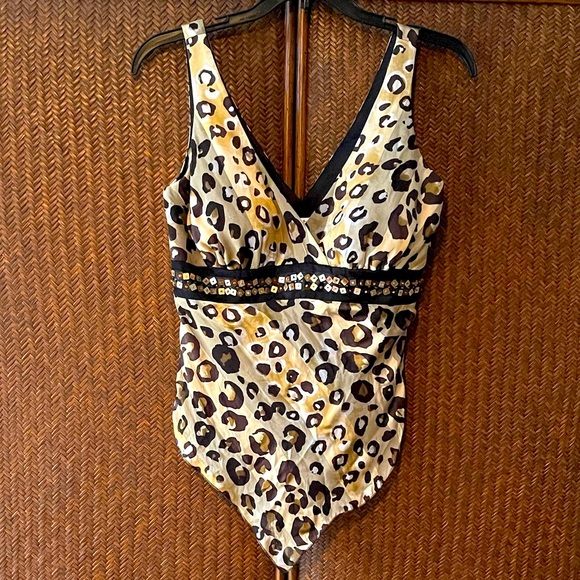 Cache Animal Print Sexy sequin low cut Holiday Cocktail Party S top - Picture 3 of 6